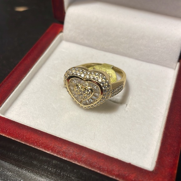 Sterling silver heart ring - Picture 4 of 6